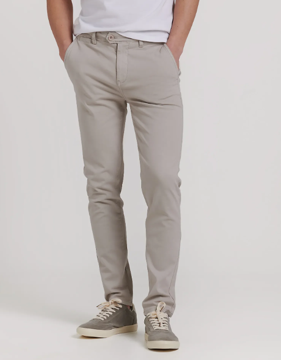 PANTALON CHINO BASIC GRIS