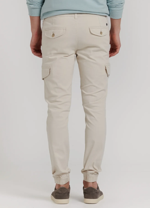 PANTALON JOGGER CARGO CORDONES CRUDO