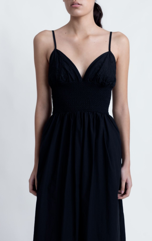VESTIDO MIDI BORDADO