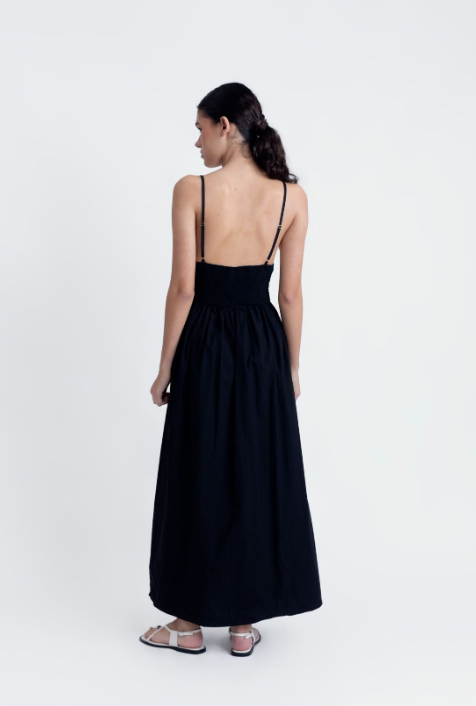 VESTIDO MIDI BORDADO
