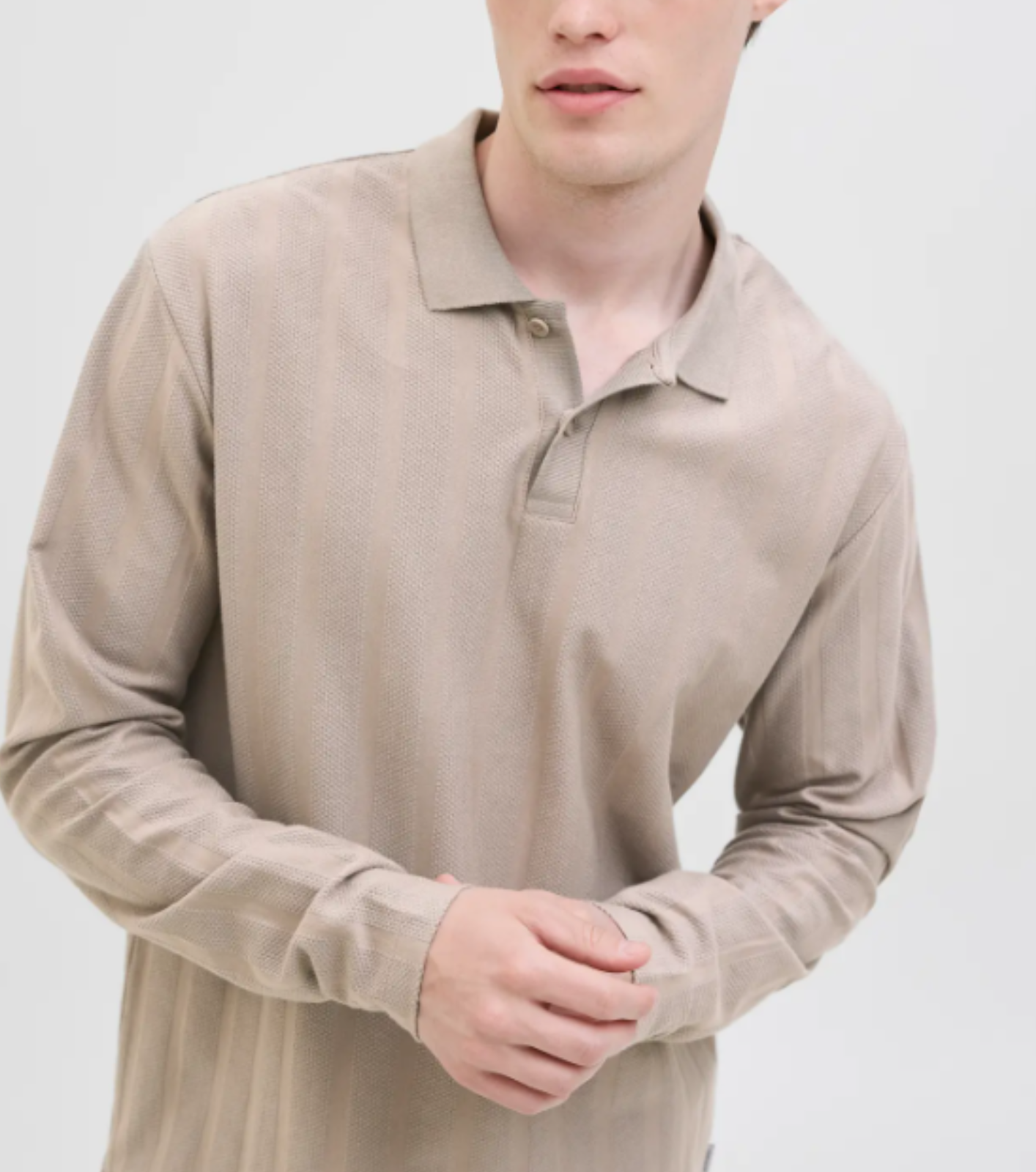 POLO MANGA LARGA BEIGE